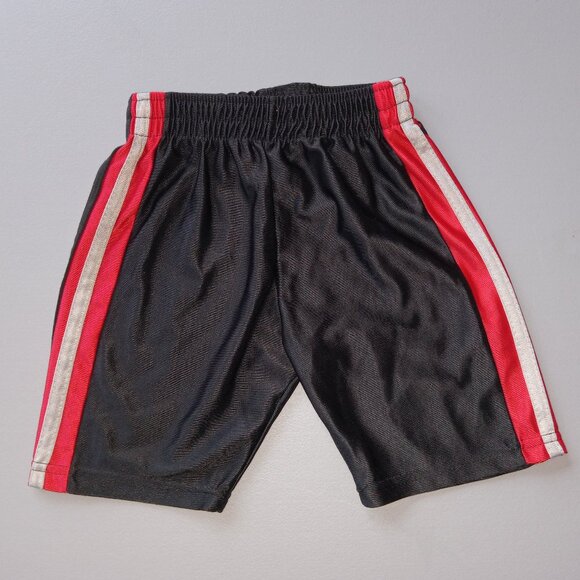 🎯 10 for $10 / 2T Toddler Boys Black Shorts - Picture 3 of 11